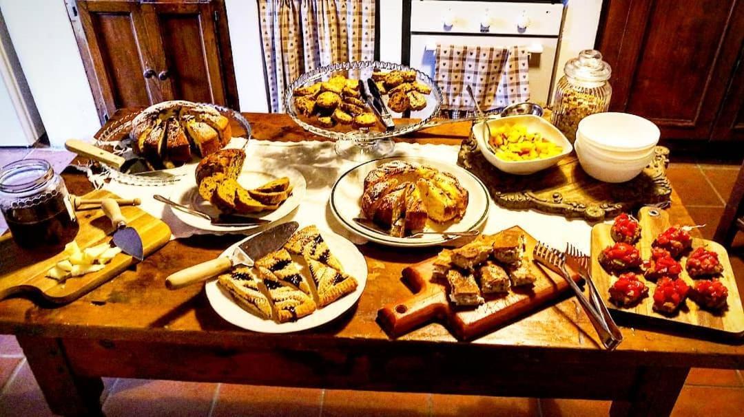 Dulcis In Borgo Bed & Breakfast Santa Lucia  Exterior photo